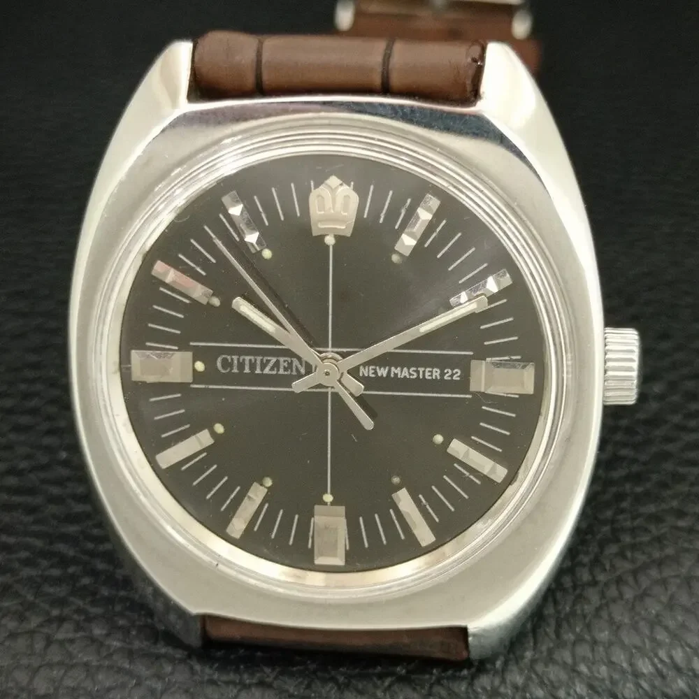 Vintage 1986 Citizen Manual Wound Mens Silver Watch & Silver Accents
